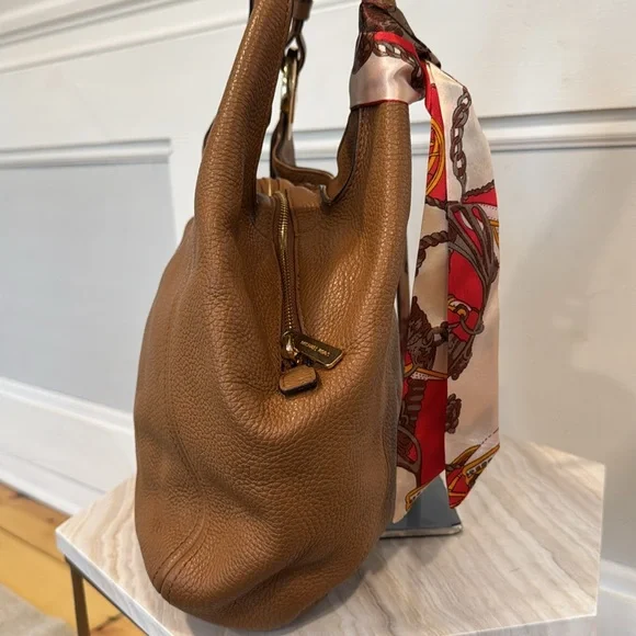 Michael Kors Bag Fulton Large Brown Pebbled Leather Logo Strap Shoulder Bag - Picture 9 of 17